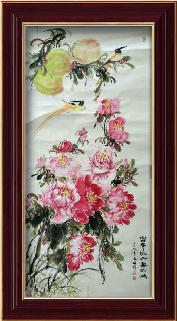 黄显隆教授评论崔先寿老师寿桃绘画的探索与开拓