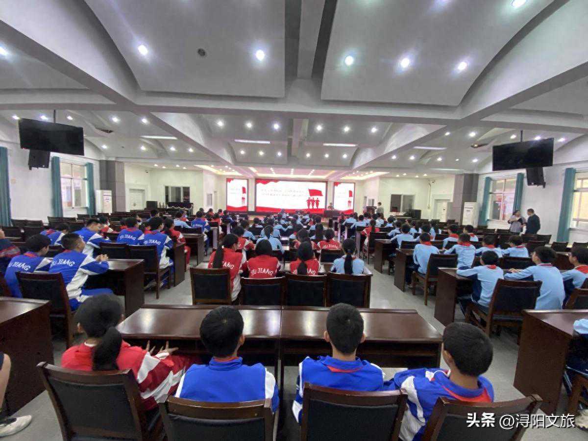 浔阳区图书馆开展“红色宣讲进校园 革命精神永流传”参战老兵进校园主题宣讲活动