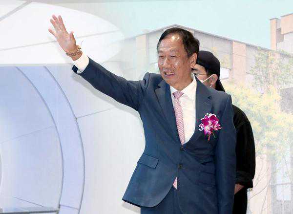 台湾中南部“反侯挺郭”？国民党两面夹击，朱立伦难以抉择